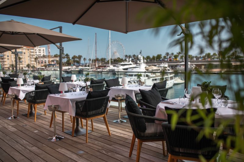 Le Baïa Saint-Raphaël : Restaurant - Bar – Club - photo 2