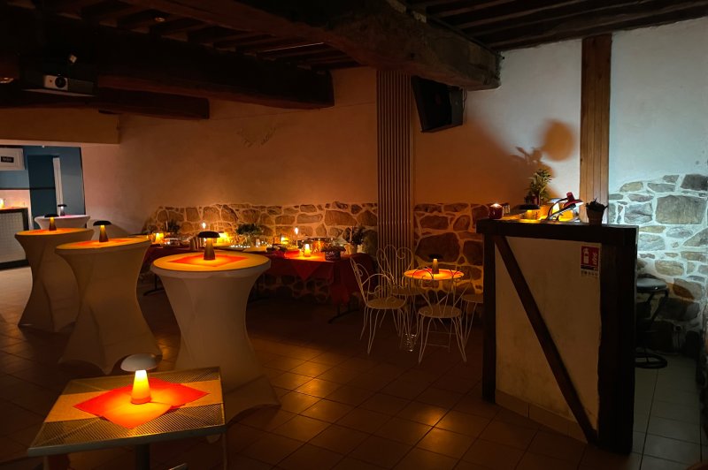 Salle de la Ville Lieu - photo 3