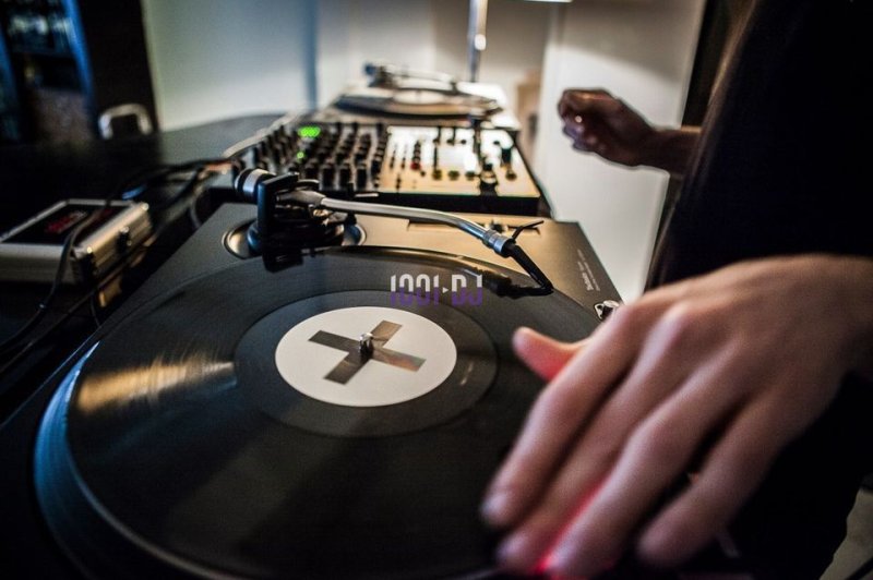 DJ Néon - photo 1