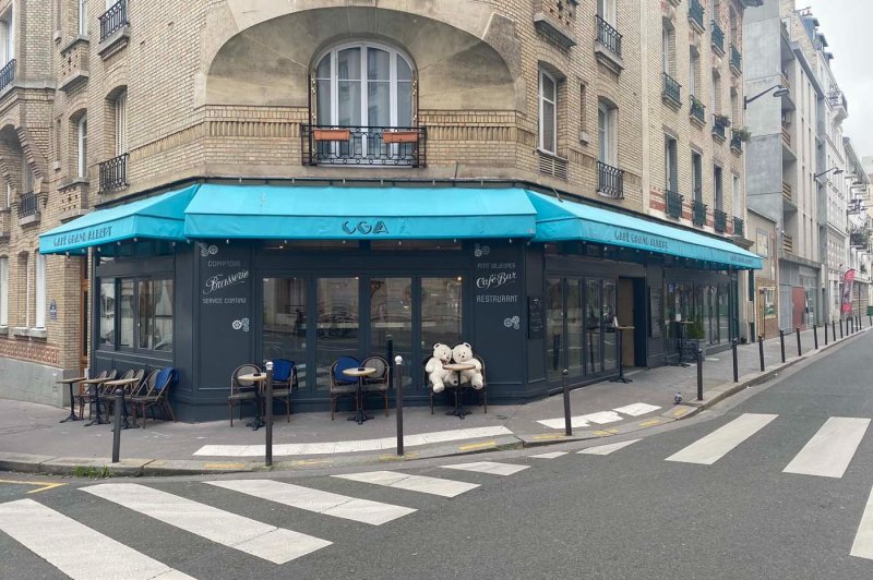 Café Grand Albert - photo 2