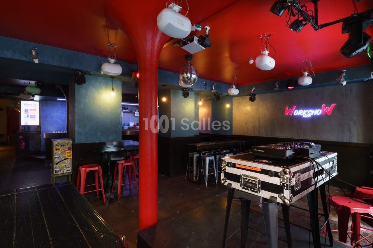 ESPACE CLUB RDC