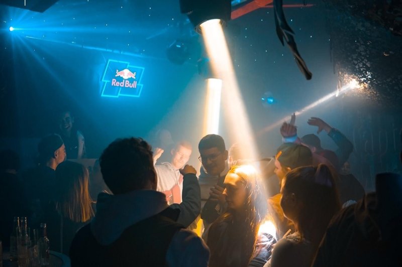 Chico Club - photo 5