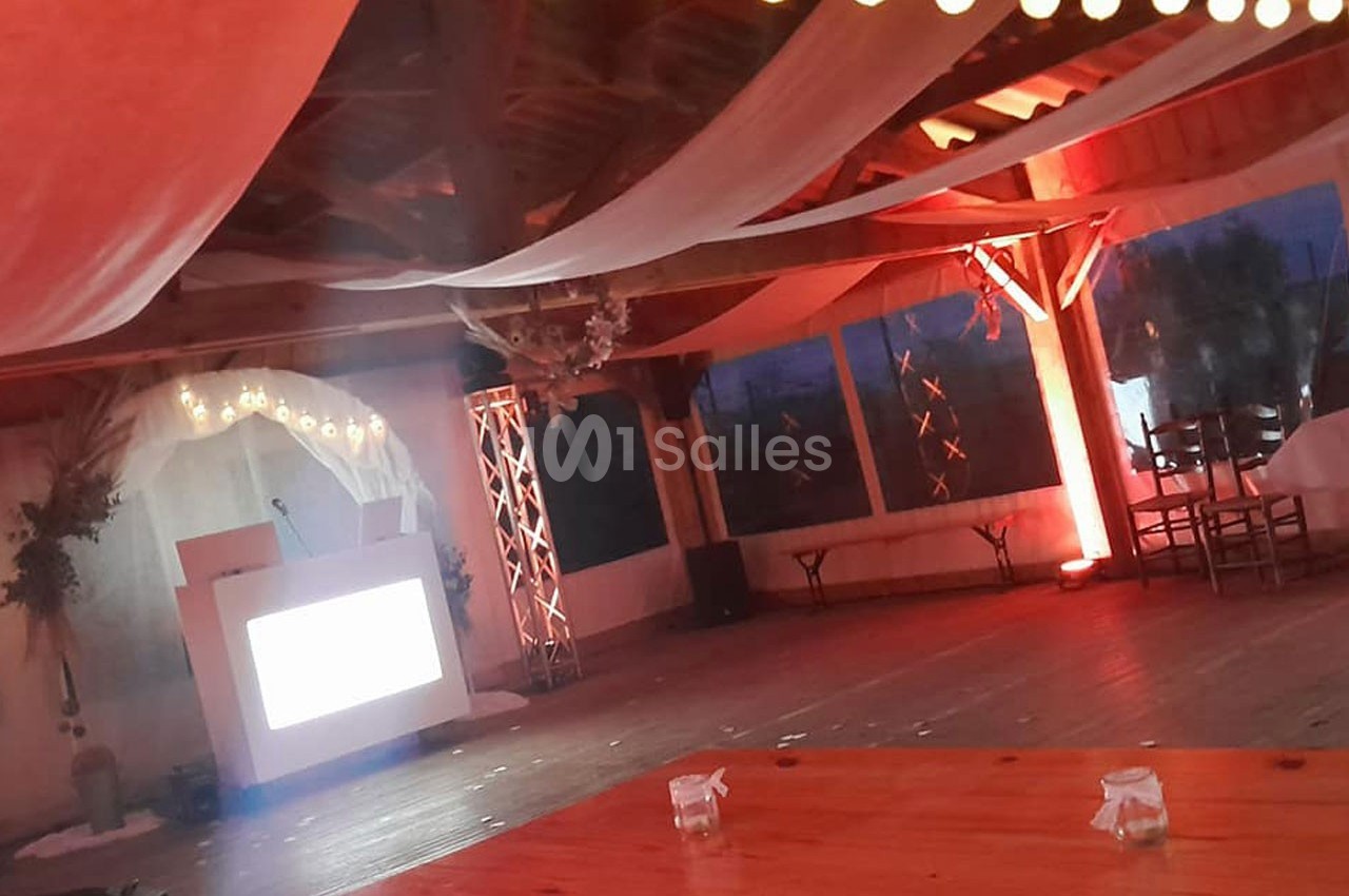 Gîtes et Auberge du Cheval Blanc - galerie - photo 21