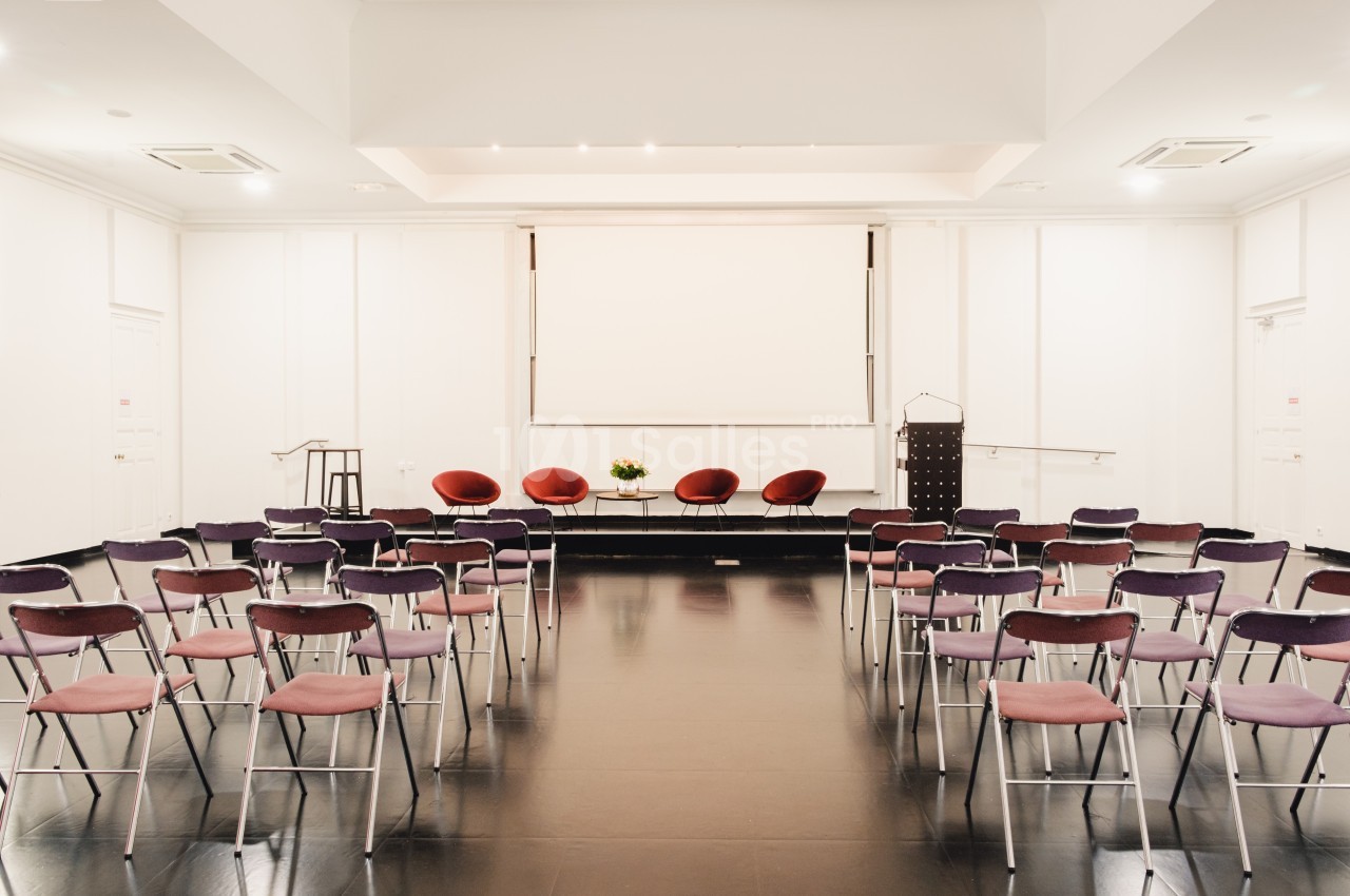Salle Léon Bourgeois - Espace CEDIAS - Easy Réunion