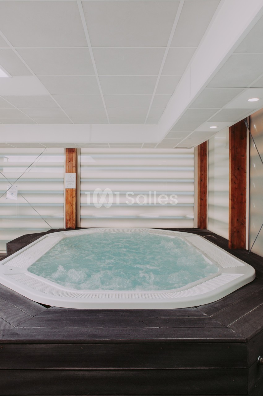 Jacuzzi