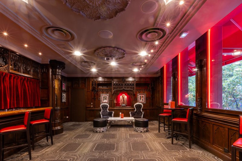 Hard Rock Café - photo 2