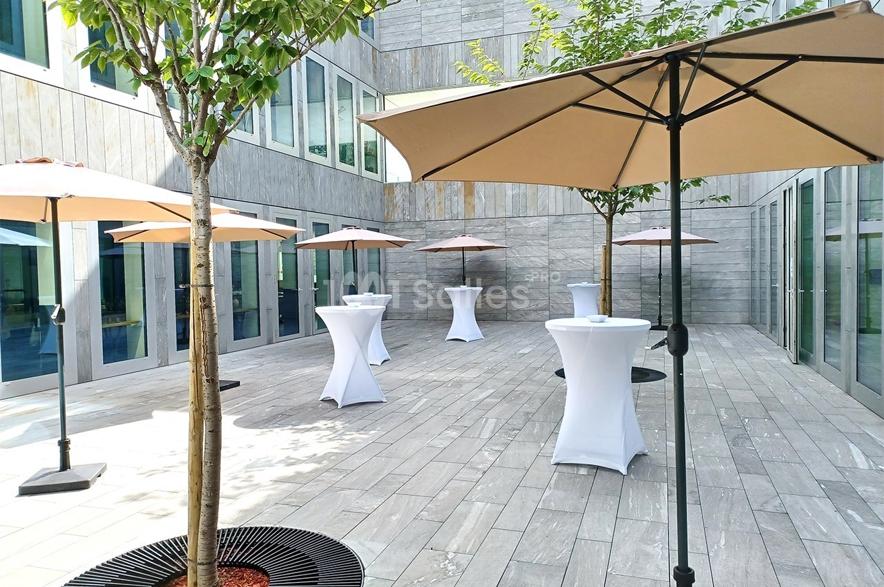 Patio Stalter