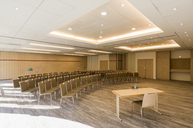 Mercure Parc Du Coudray - photo 2