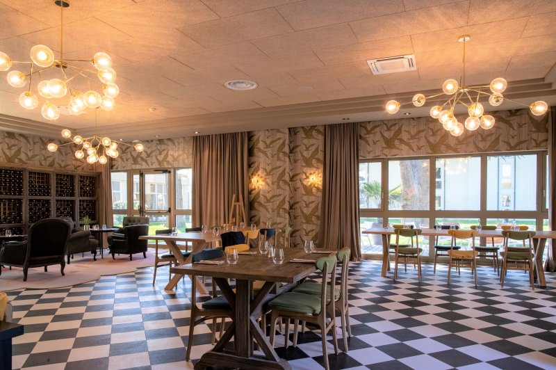 Mercure Parc Du Coudray - photo 3