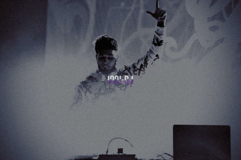 Vaxxder - photo 2