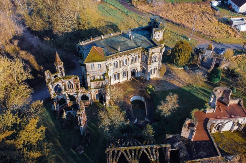 Château de Boulogne la Grasse - photo 1