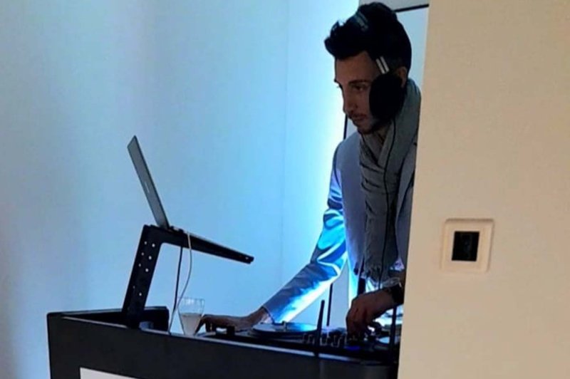 B.Sound - photo 5