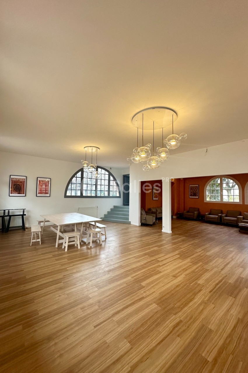 Intérieur salle séminaire