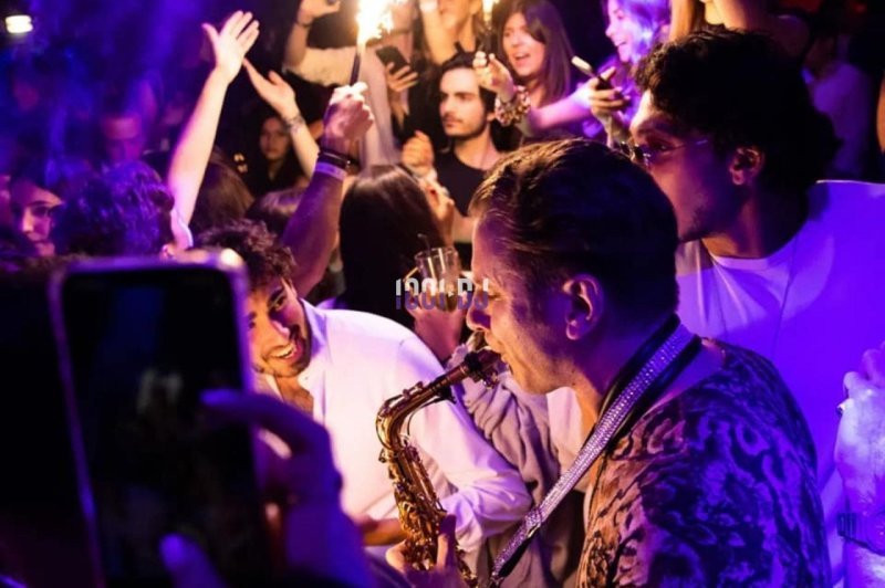 Eric Sax - photo 4