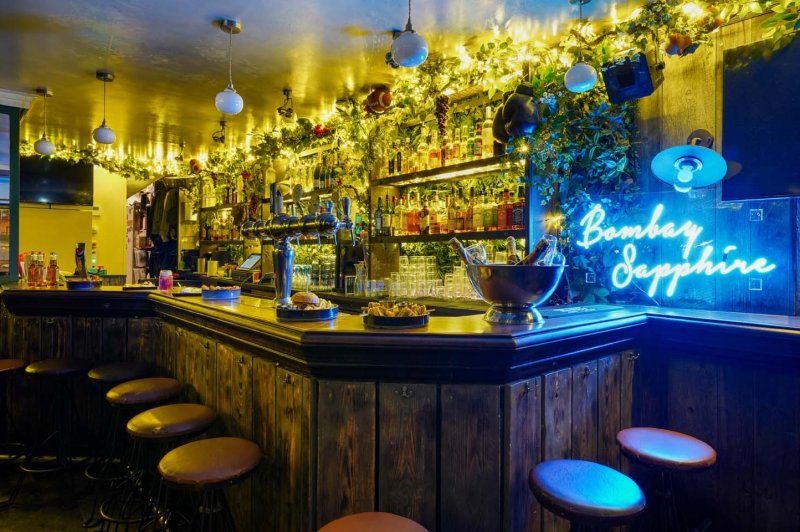 Le Pub Saint Michel - photo 1