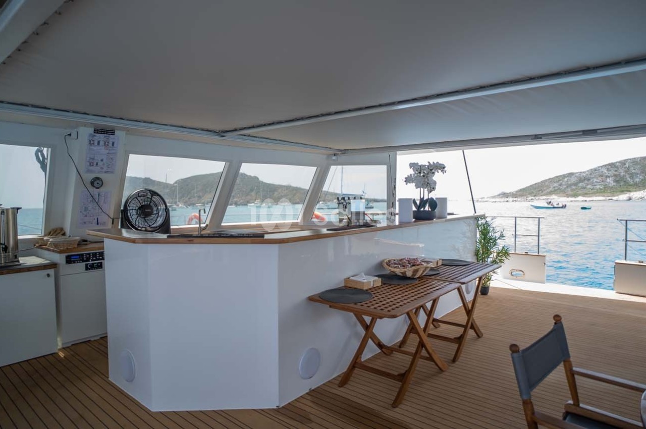 Catamaran FELICITA