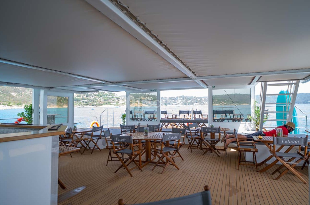 Catamaran FELICITA