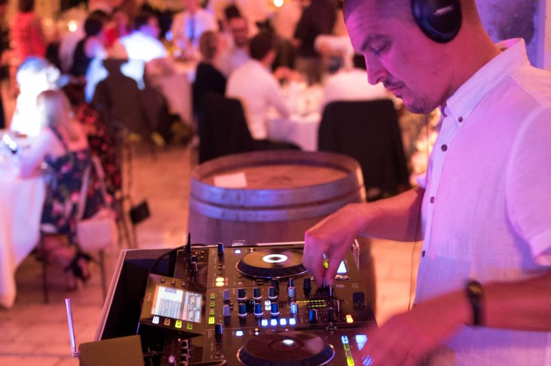 Atomix Deejay - photo 1