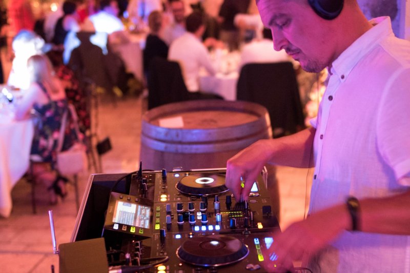 Atomix Deejay - photo 1