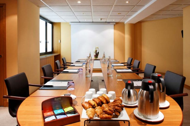 Radisson Blu Hôtel, Paris Charles De Gaulle Airport - photo 4