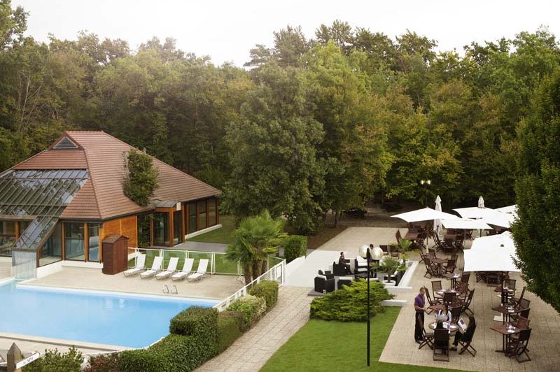 Novotel Fontainebleau Ury - photo 2