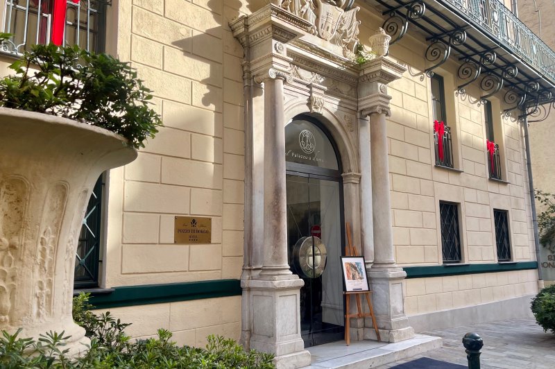 Hôtel Pozzo Di Borgo - photo 1