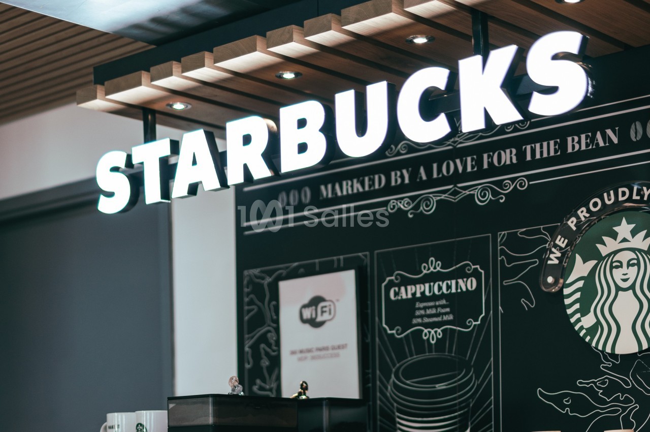 Café Starbucks I Open space