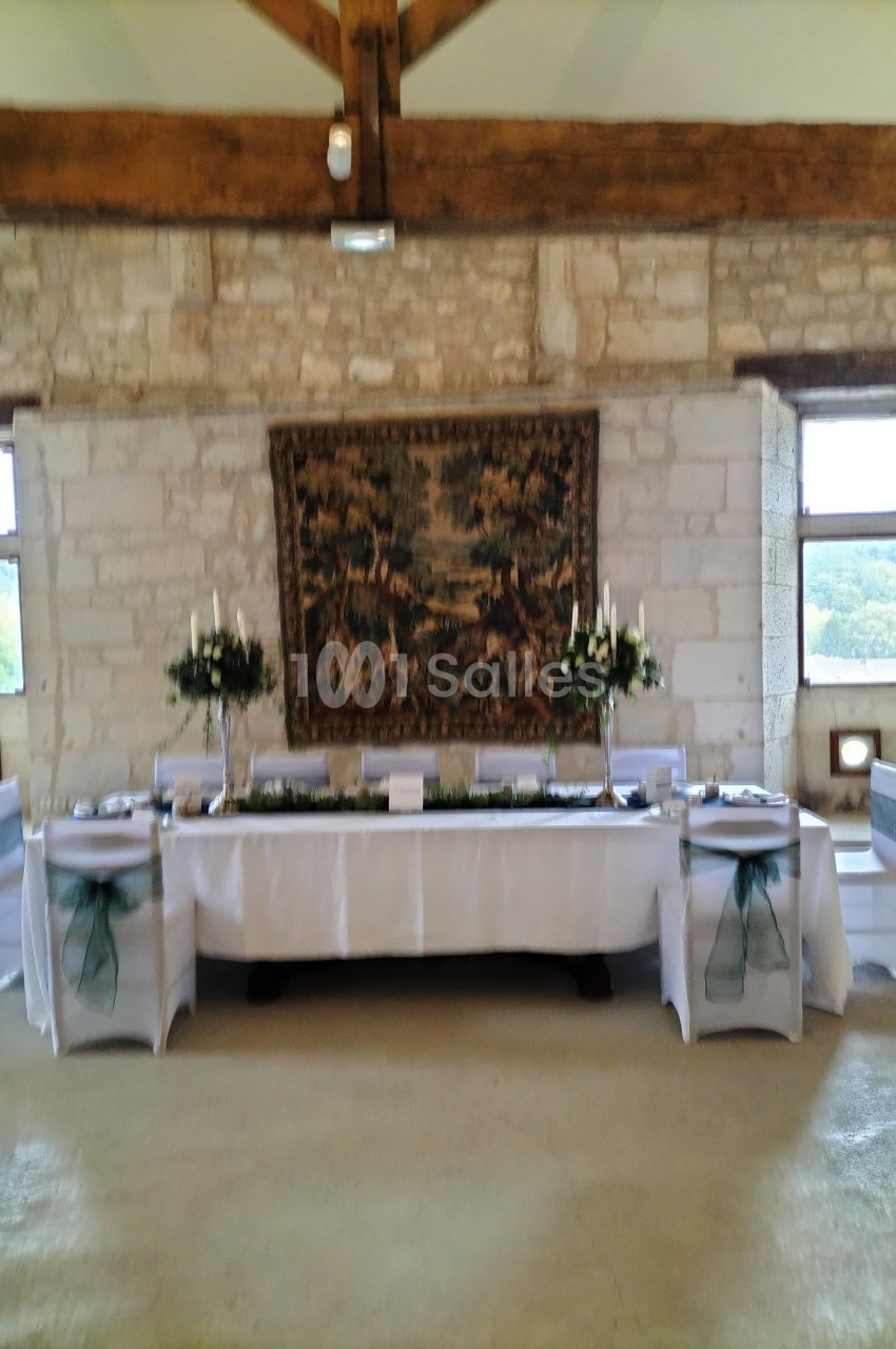 Salle des Gardes: 1er étage 143m²