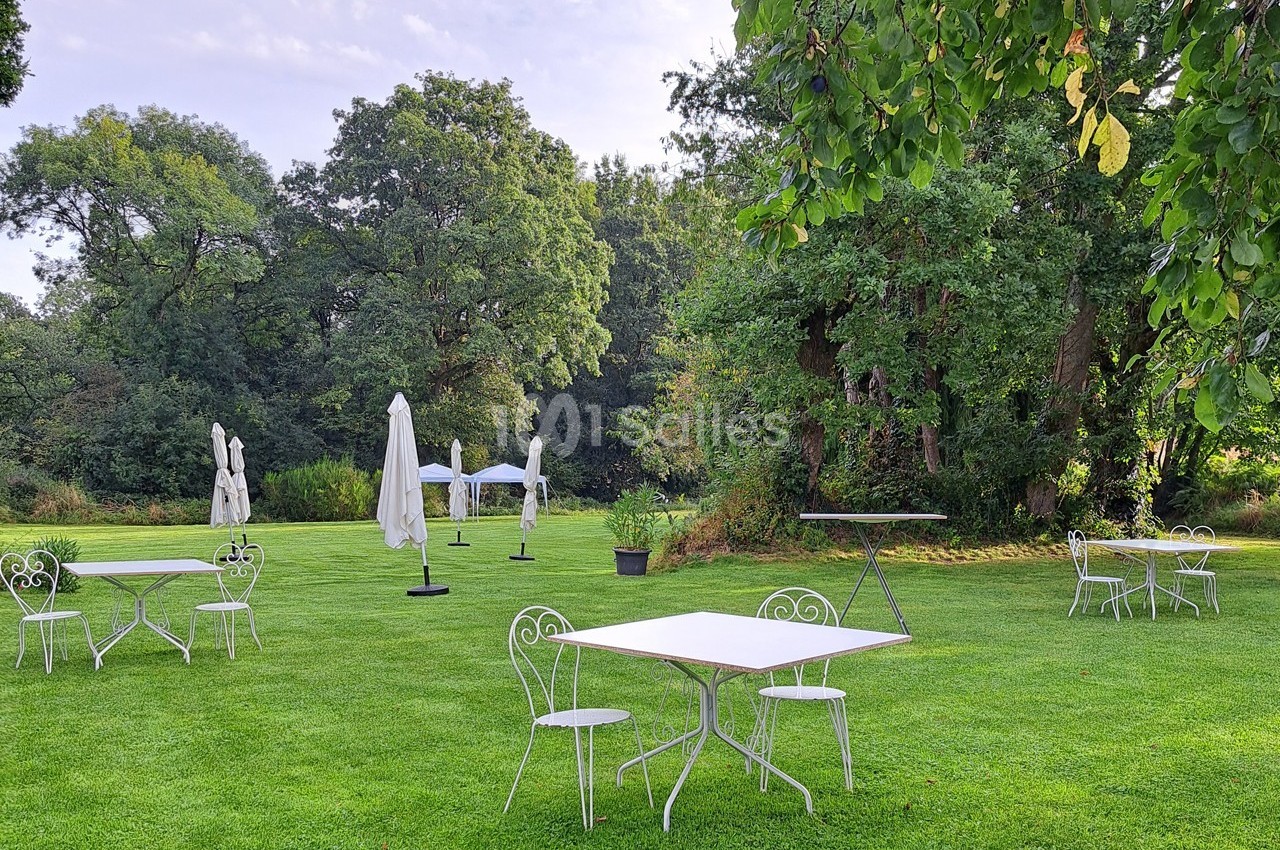 Parc aménagé pour cocktail