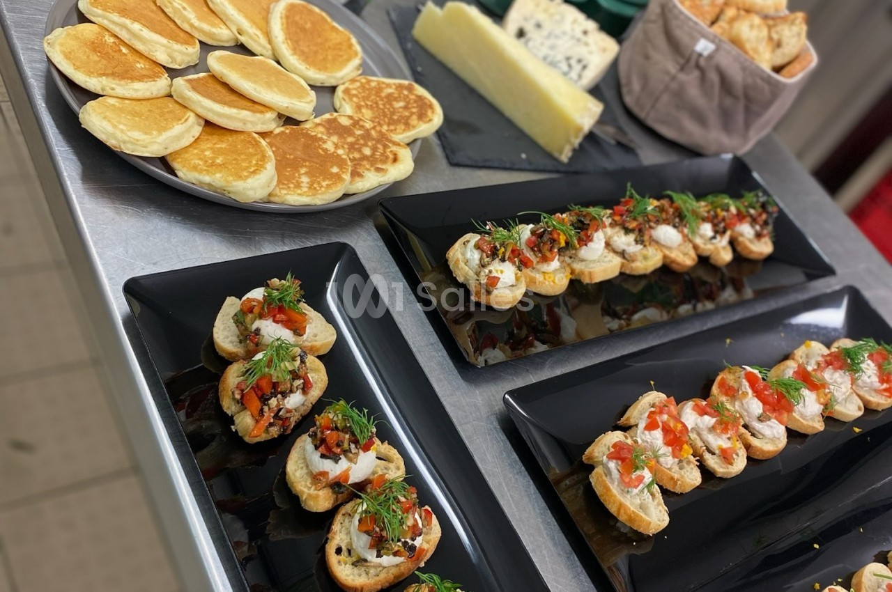Room Service Bures Morainvilliers - galerie - photo 2