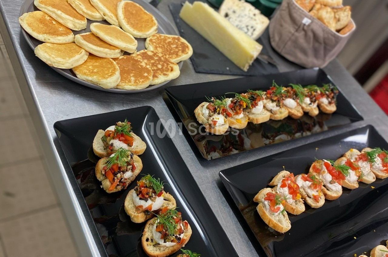 Room Service Bures Morainvilliers - galerie - photo 14