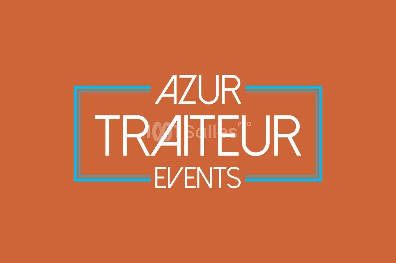 Logo d'Azur Traiteur Events avec texte blanc encadré de lignes bleues sur fond orange uni.