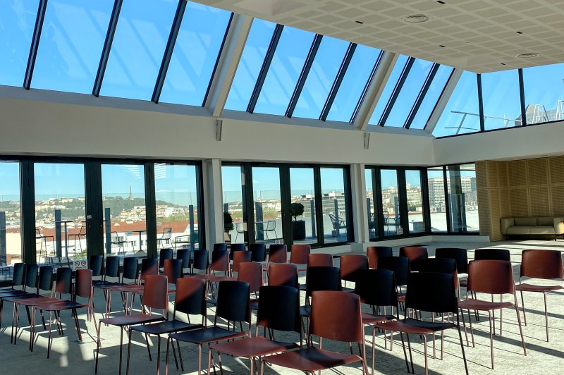 Le 8ème au Corner - photo 1