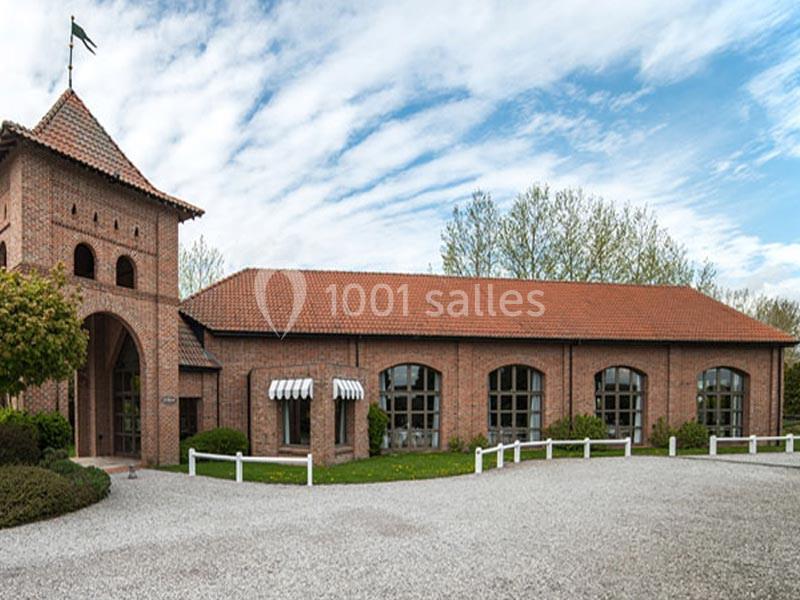 La Claire Fontaine Et Le Colombier - galerie - photo 1