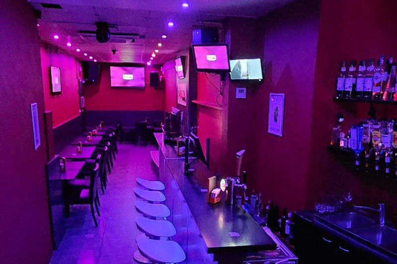 Karaoke Bar Sablon - photo 2