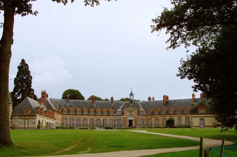 Château Et Relais De Neuville - photo 2