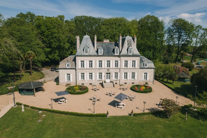 Château de Kérézellec - photo 1
