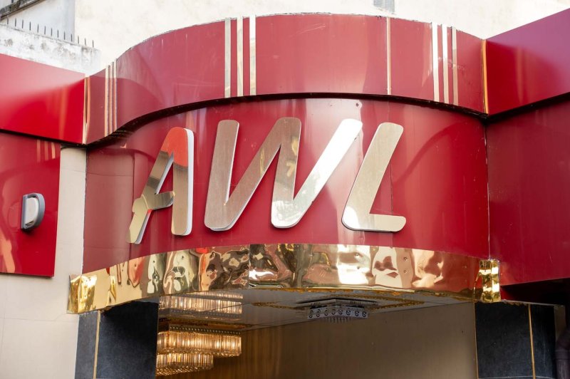 A.W.L - photo 2