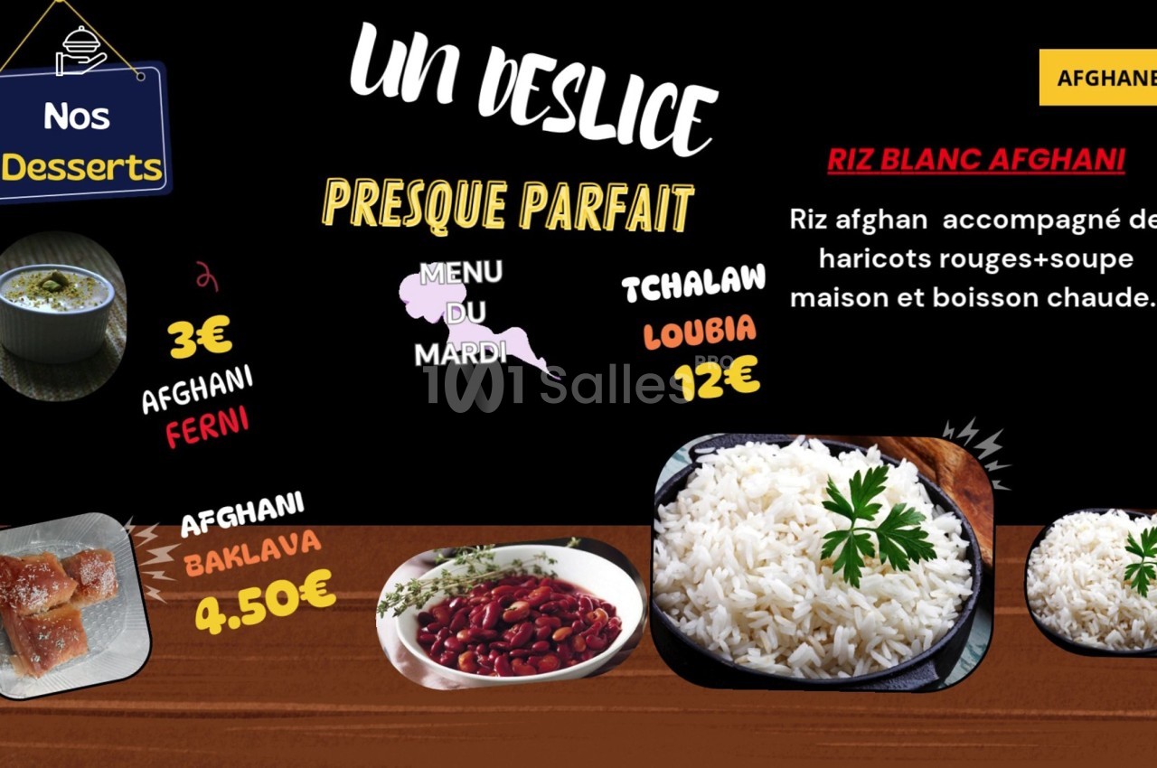 Menu avec riz blanc afghan, haricots rouges, soupe et boisson chaude, dessert baklava ou ferni en option.