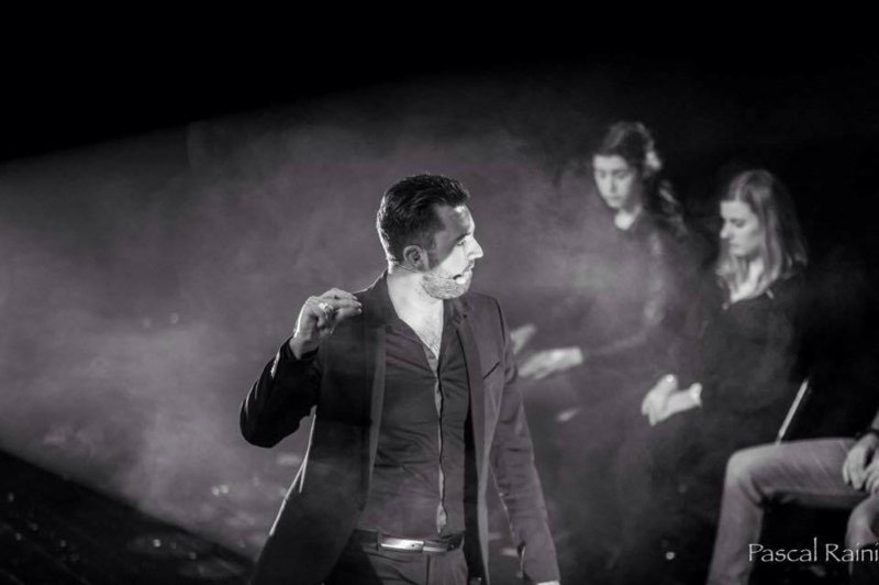 Niko Magicien & Hypnotiseur de Spectacle  - photo 4