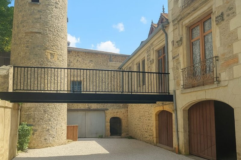 Château Louis XI en Beaujolais  - photo 3