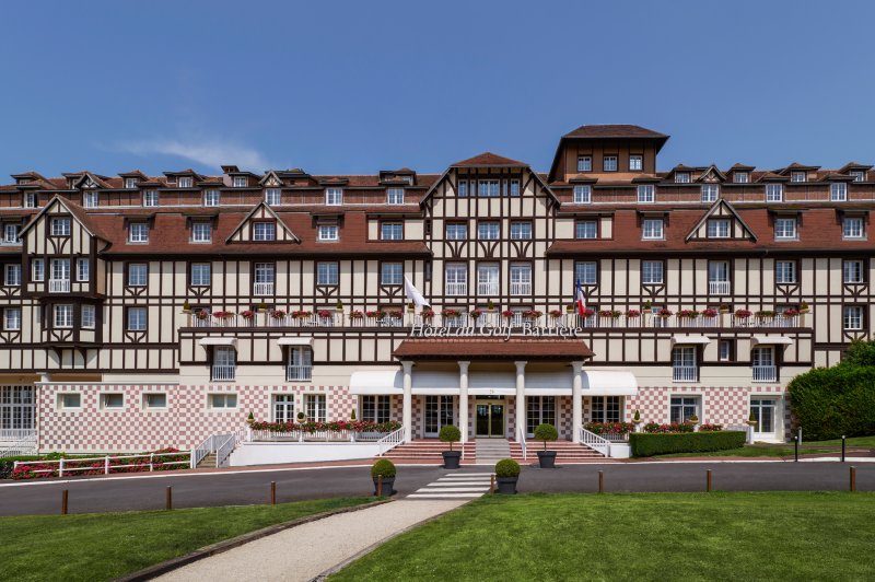 Hôtel Barrière L'hôtel du Golf Deauville - photo 1