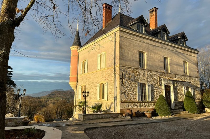 Château de Saint Genix  - photo 2