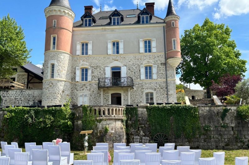 Château de Saint Genix  - photo 1