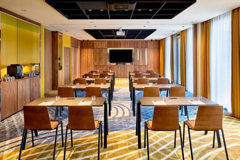 Courtyard By Marriott Lyon Eurexpo Stadium - photo 2