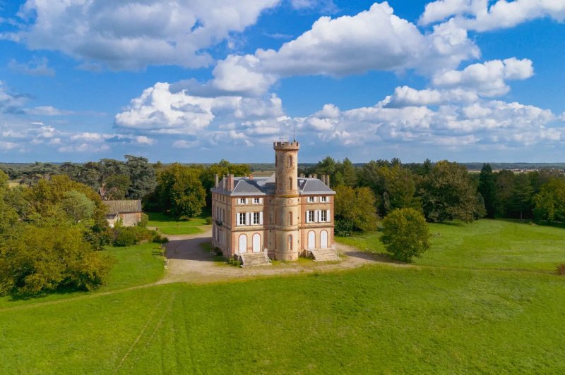Le Château du Mesnil  - photo 1