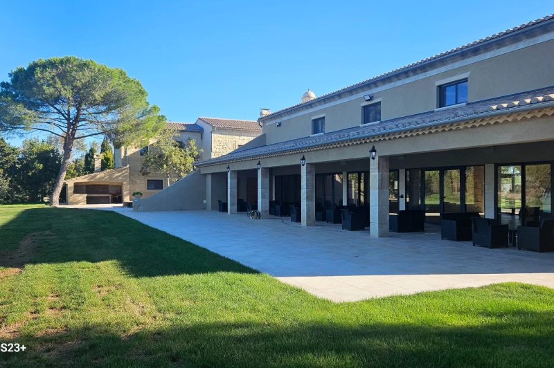 Mas de la Grande Porcelette  - photo 3