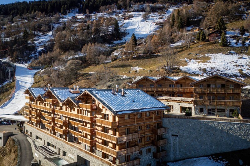 Dent Blanche Resort - photo 1