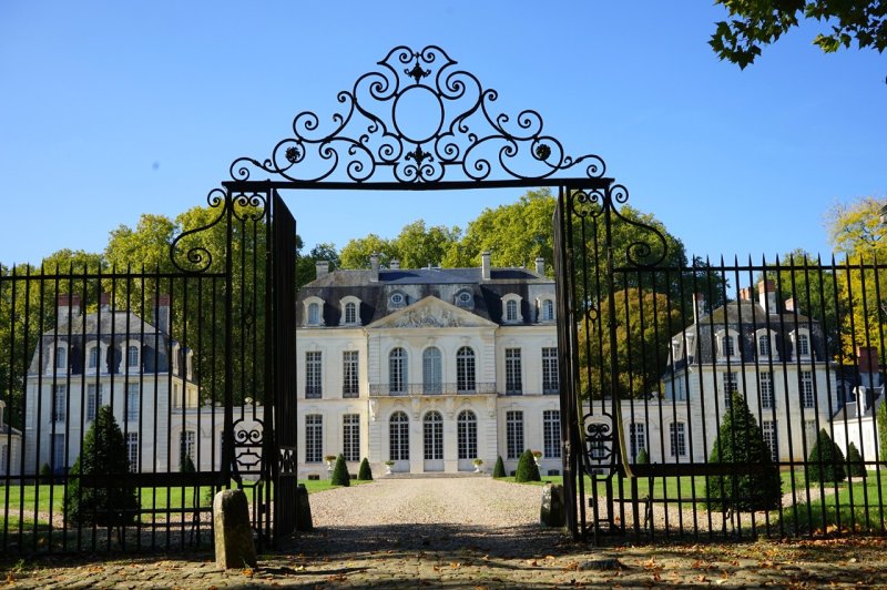 Château des Ormes - photo 1
