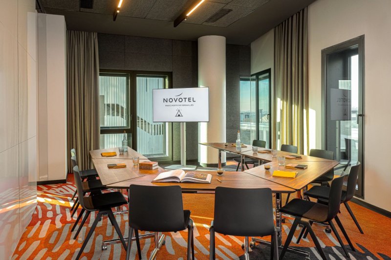 Novotel Paris Porte de Versailles - photo 1